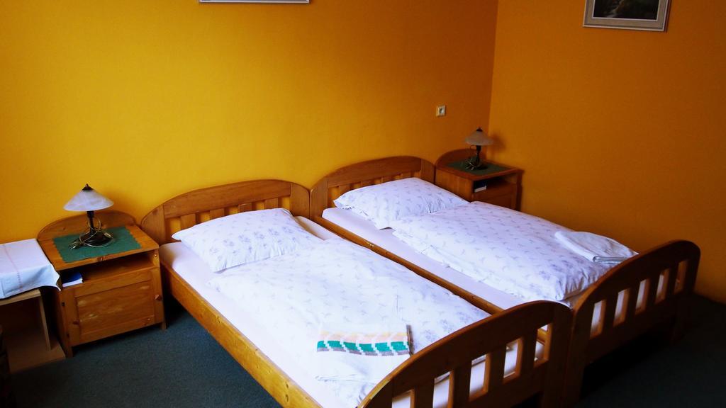 Penzion Tatry Poprad Habitación foto